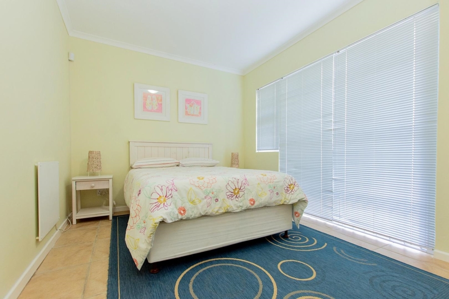 To Let 3 Bedroom Property for Rent in Country Club Western Cape